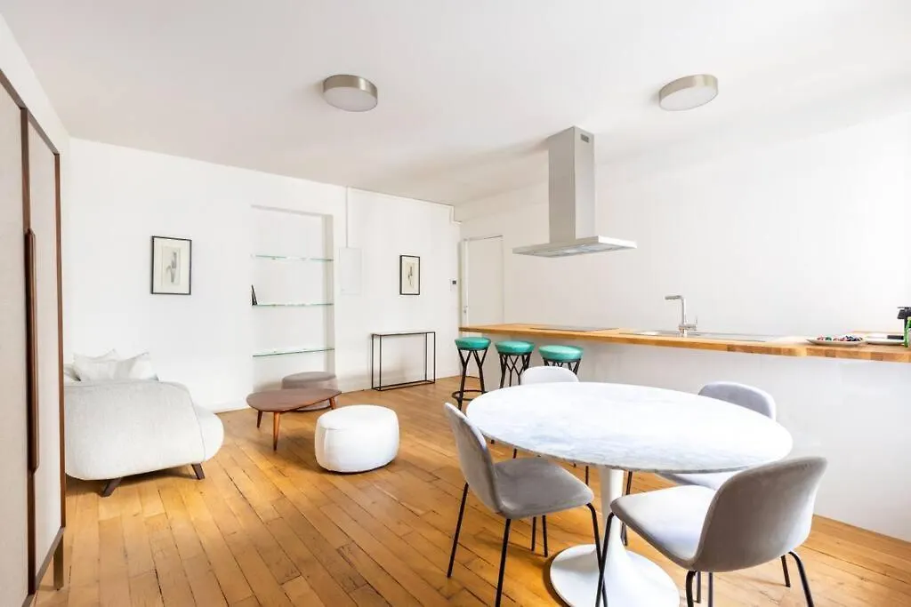Tour Eiffel - Invalides - Renove Apartamento Paris